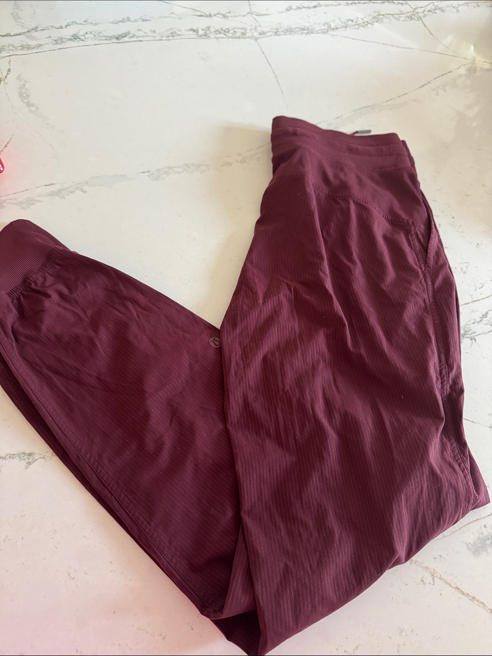 Women’s burgundy Lululemon dancer joggers size 4